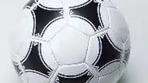 南美赛场阿根廷后防核心缺席风险分析